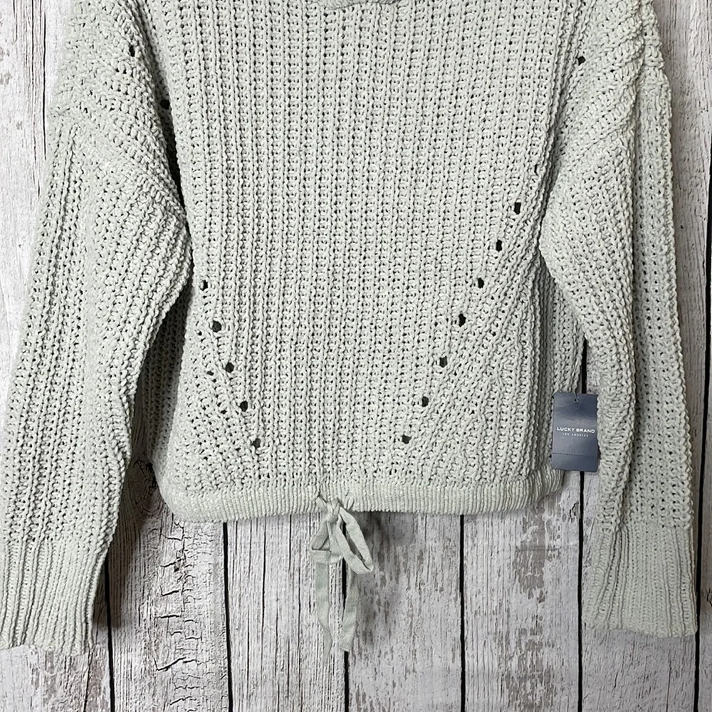 Lucky brand sweater size large. NWT. - Picture 3 of 9